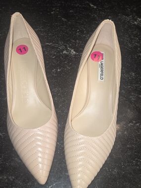 Karl Lagerfeld Women's Quilted Pointed-Toe Pumps in Blush Kitten Heel Pumps